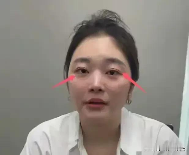 劳斯莱斯女车主会不会坐牢？

她直播时哭了，说被很多人网暴，否认是剧本，愿意为自