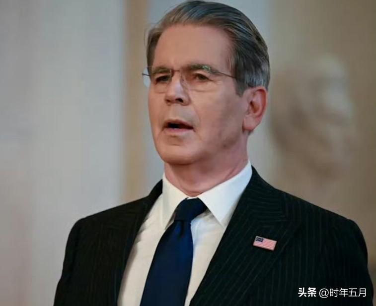 【美国财政部可能需要额外借款1.6万亿美元，以弥补关税裁决造成的资金缺口，并支付