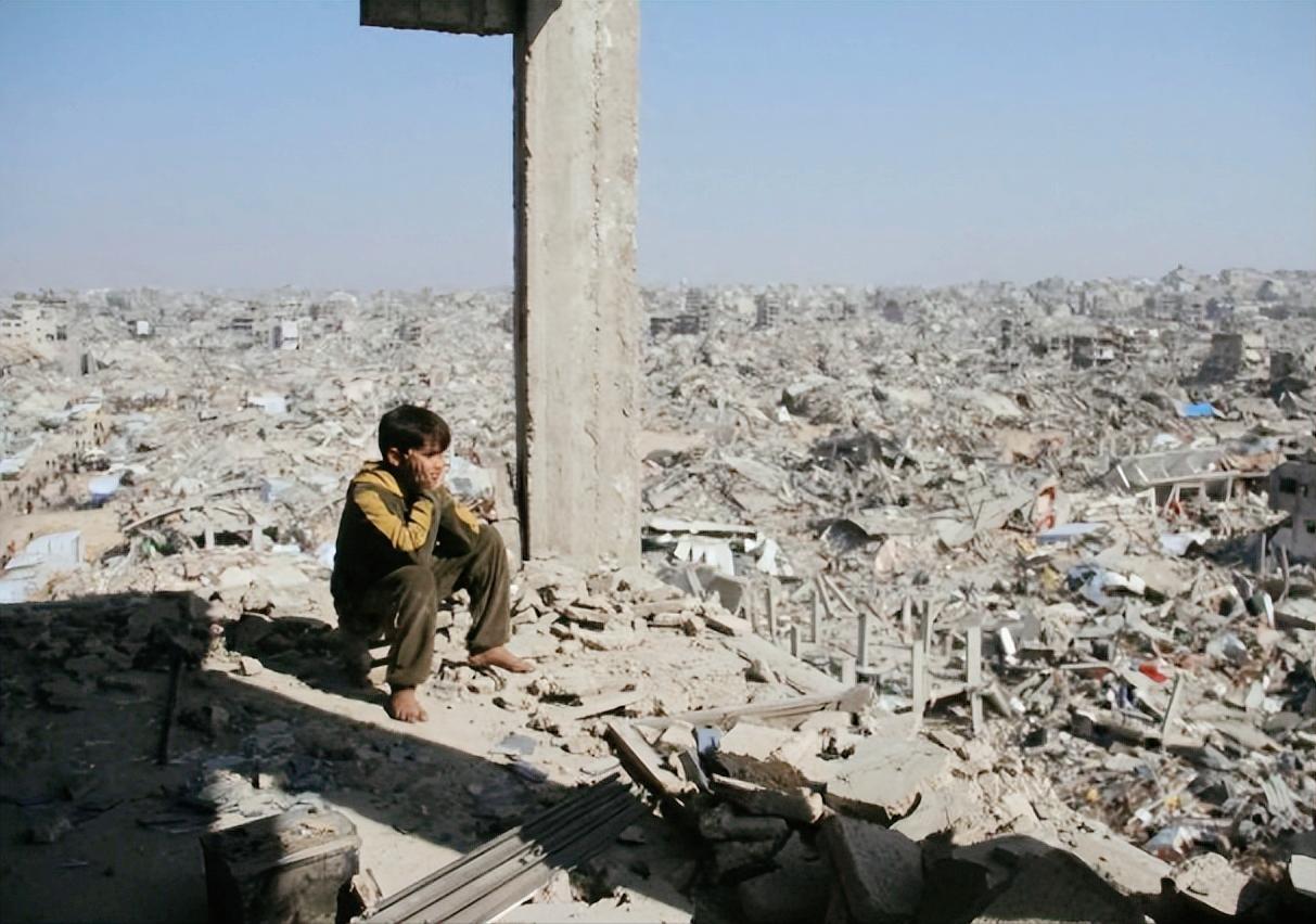 第98届奥斯卡颁奖礼刚落幕，一场离谱的缺席戳中了所有人的痛点，聚焦加沙的一部影片