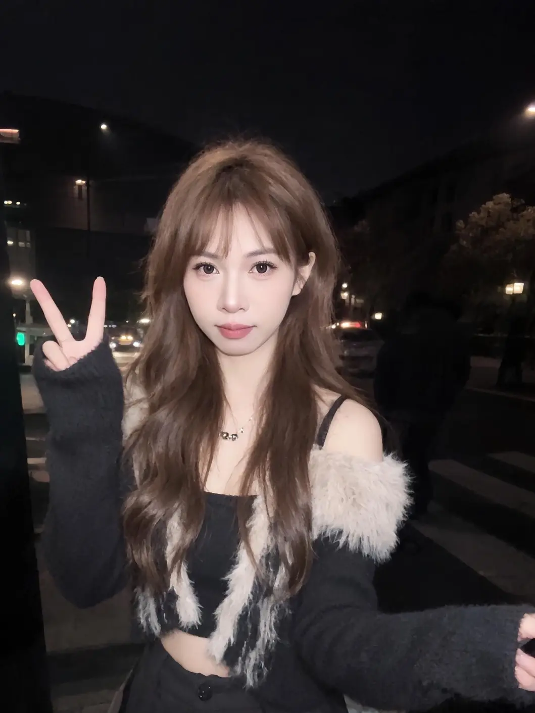 ins美女分享 黑长直女孩 笨蛋美女天花板 高冷女 今日份甜妹