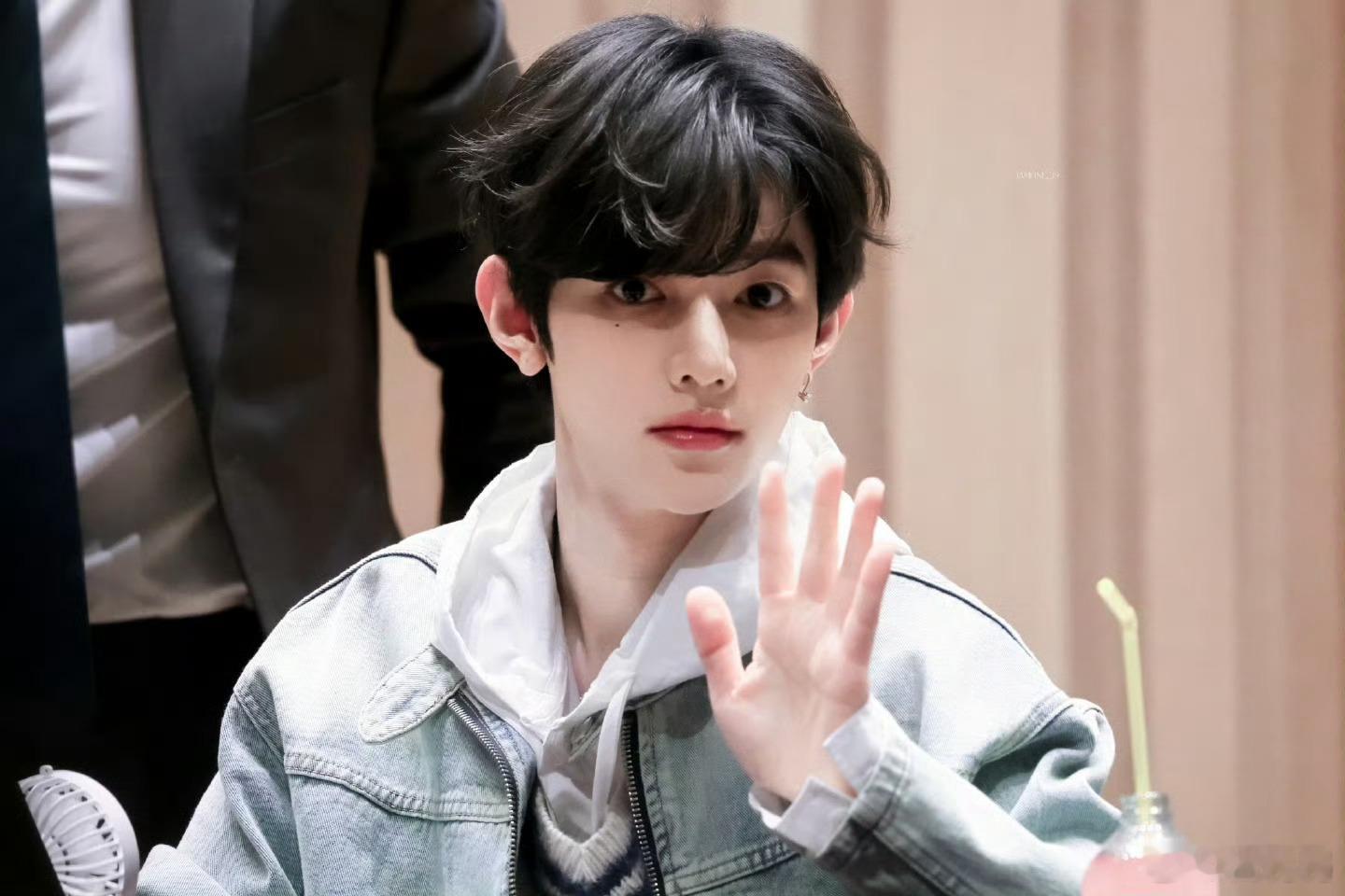 章昊沈泉锐金奎彬韩维辰新男团出道只会给章昊一个人花钱哈