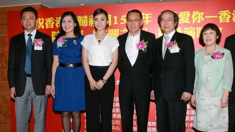 张柏芝杨受成同框：“世纪”尴尬局
张柏芝和杨受成同框，这画面像过期“合约”重现。