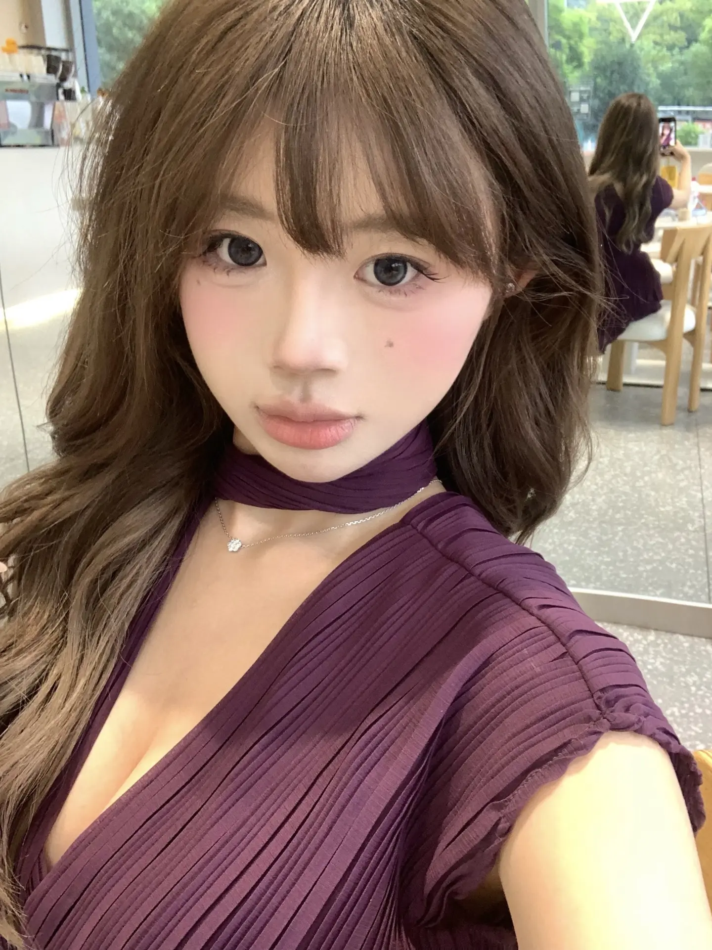 男人啊 总是希望女人既是妈妈 又是妹妹 既是恋人 又得诱人呢 如果是我...