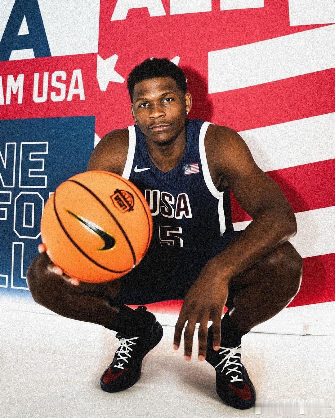 帅的华子[色][色][色]#篮球热力一夏##跨出夏日波篮# ​​​