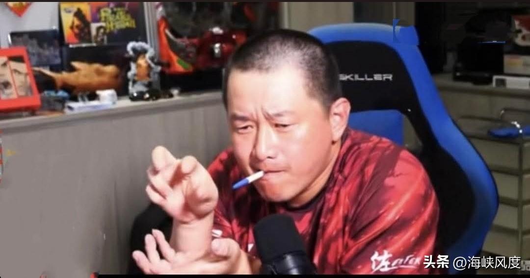 民进党再回收一枚垃圾，3Q陈柏惟祖坟前宣誓加入民进党！

有史以来台湾第一位被罢