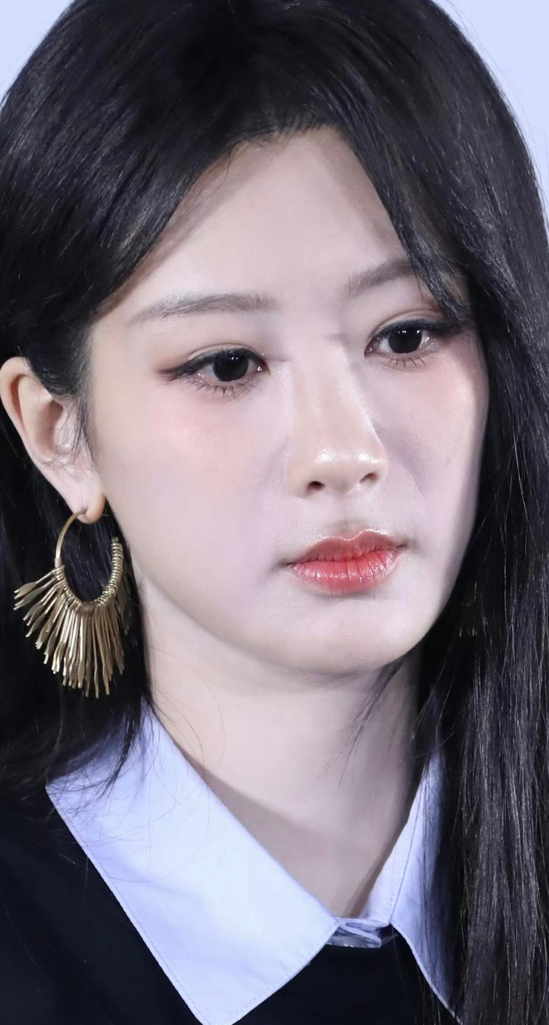 杨紫 淡颜千金既视感