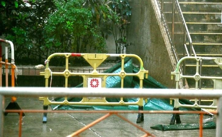 珍惜生命，香港沙田发生堕楼事件。今(15日)早上7时13分，沙角邨保安员报案，指