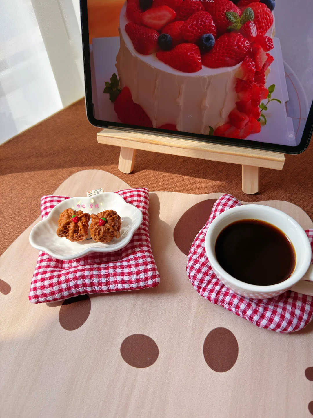 下午茶𝘁𝗶𝗺𝗲𖠚ᐝ🍓+☕️