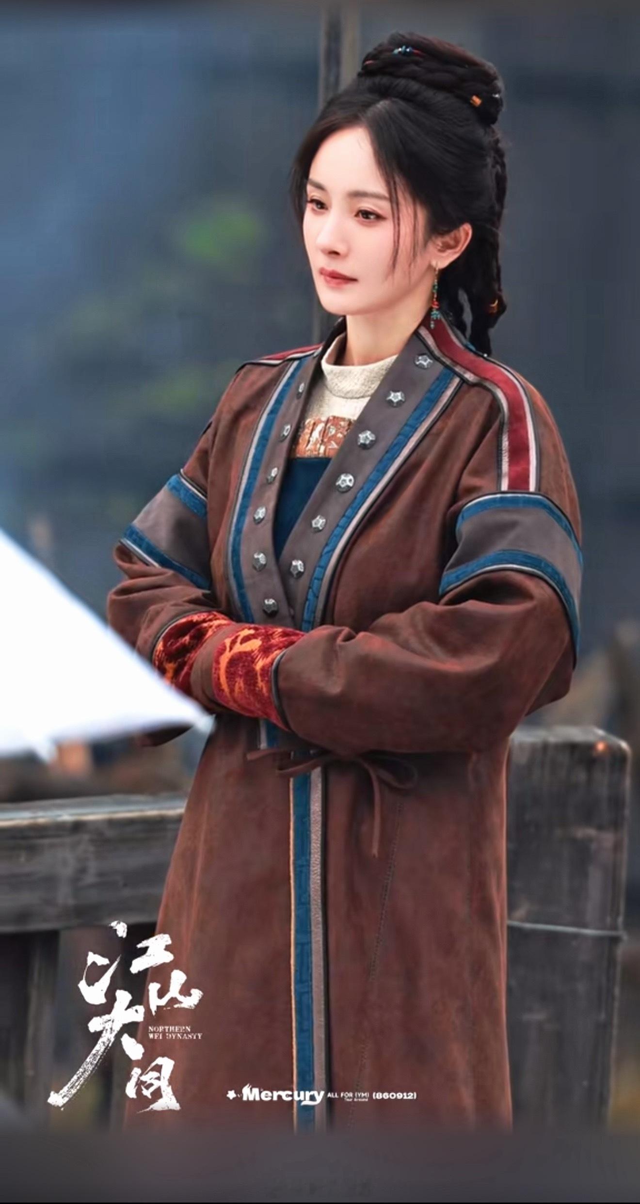 好喜欢杨幂江山大同路透没有金银玉石的堆砌，没有锦衣华服的装点，单靠演员自身的演绎