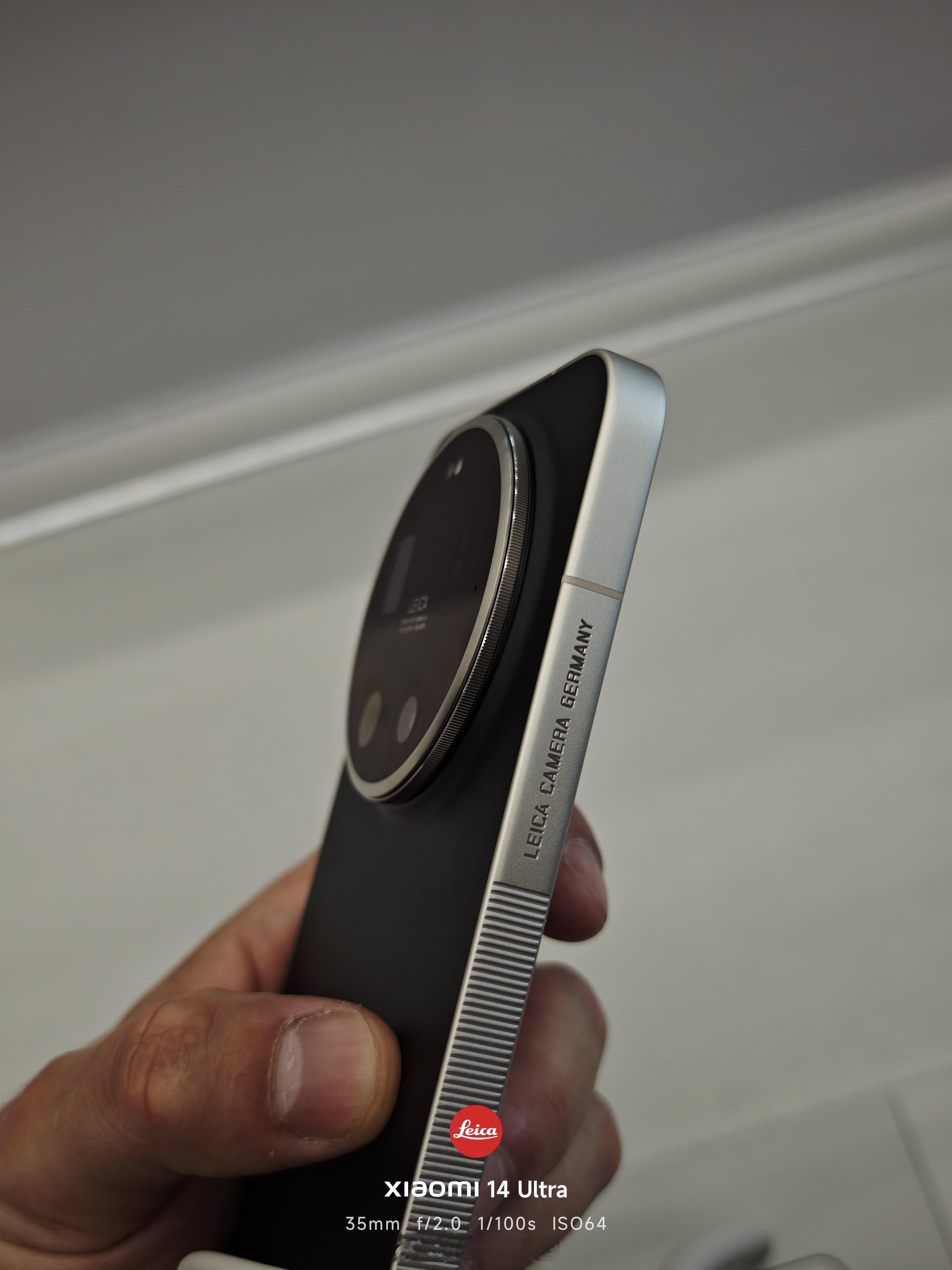 小米 17 Ultra  徕卡版全球版定名“LEICA LEITZPHONE p