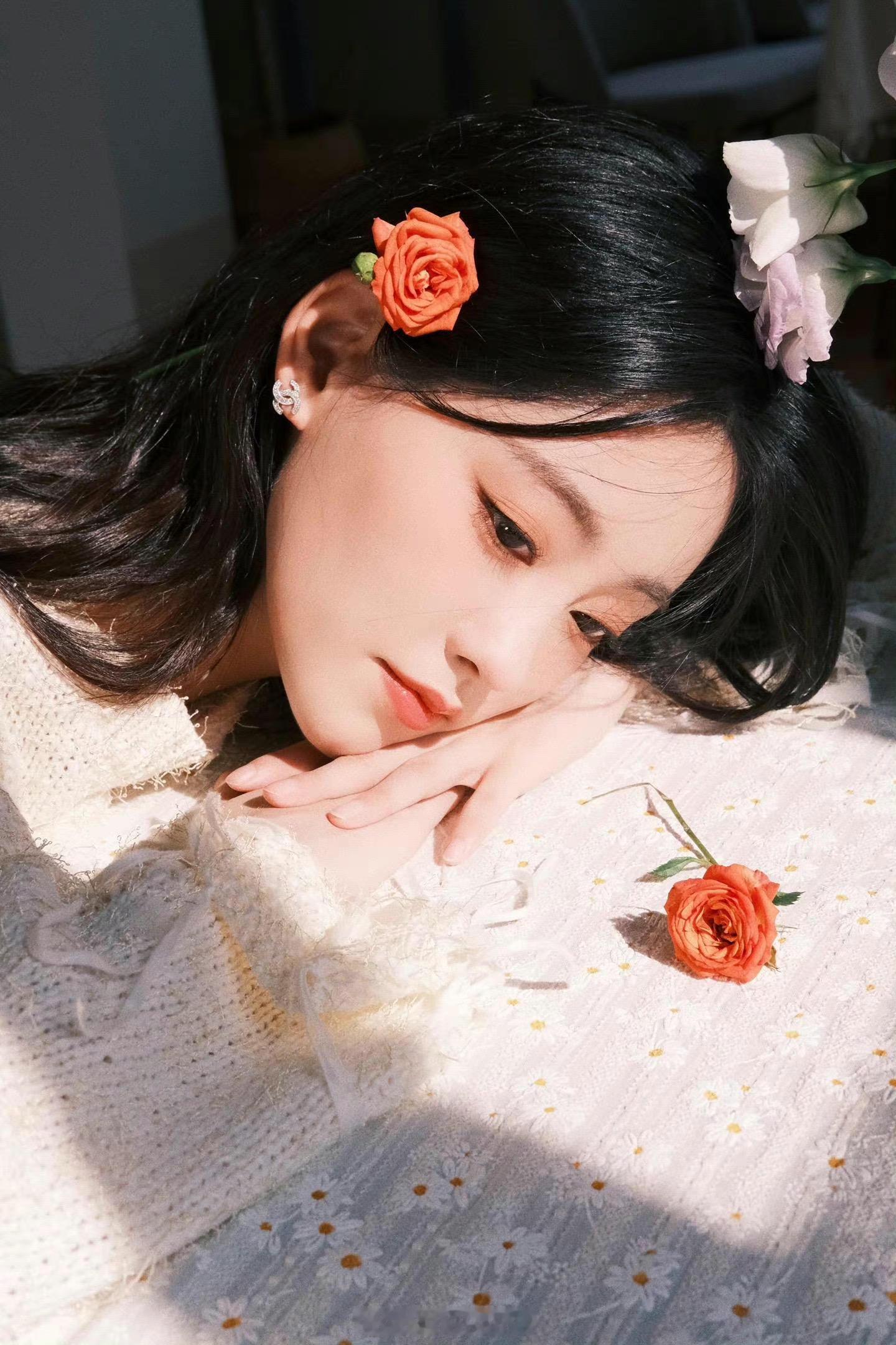 祝绪丹🌹 ​​​