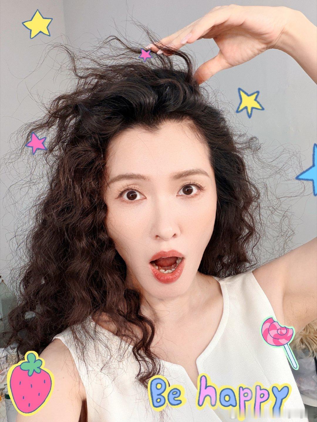 徐洁儿好萌！！！ 