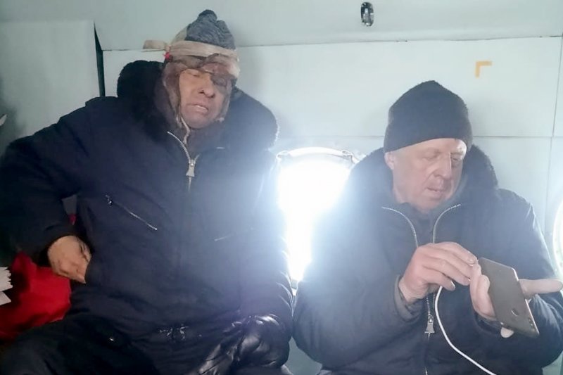 【飞机坠毁， 俄3人在零下24度山中待3天奇迹生还 】在俄罗斯堪察加半岛，一架飞