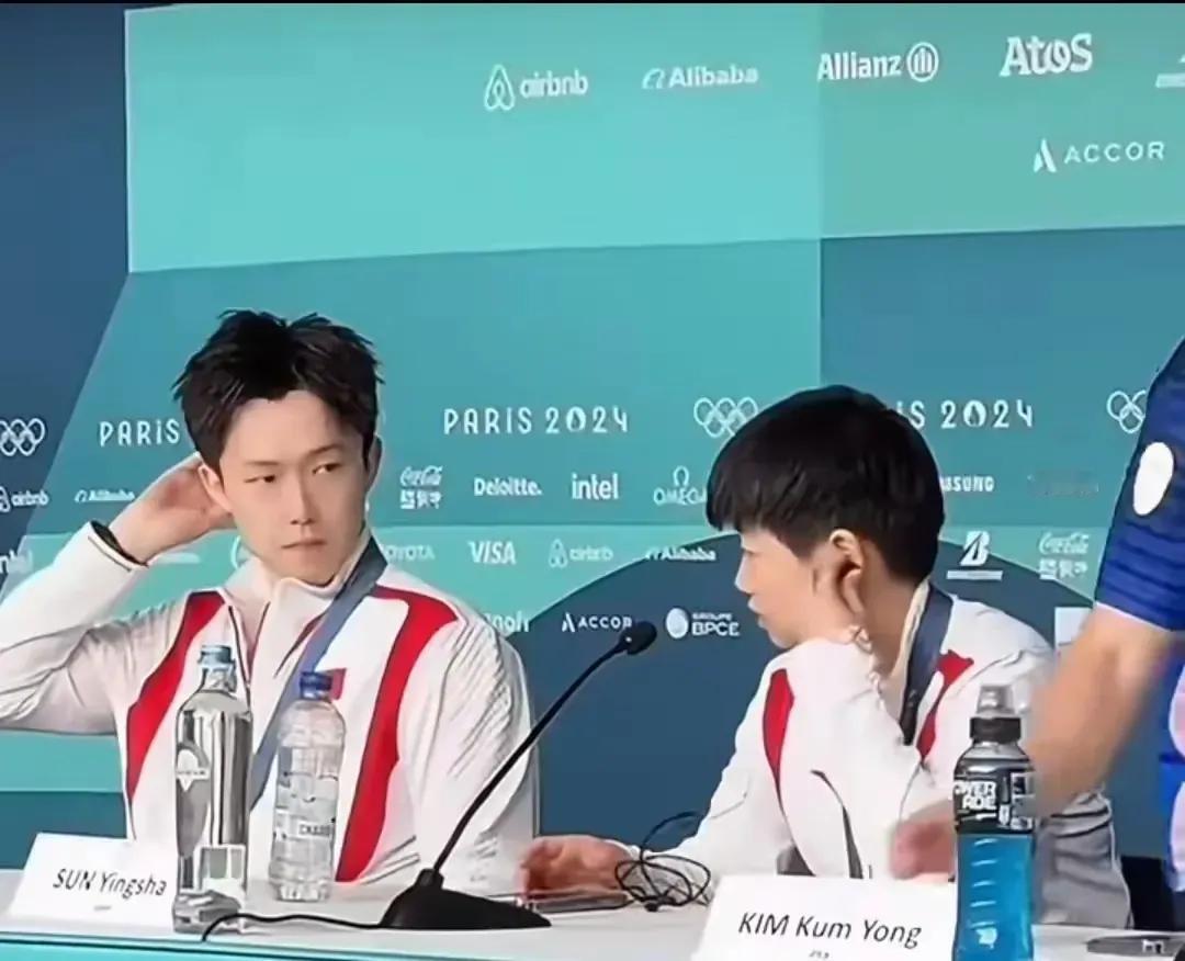 蒙彼利埃
莎头不在
中国队成韭菜
被割了一排又一排
球迷熬夜看球
只见一地鸡毛