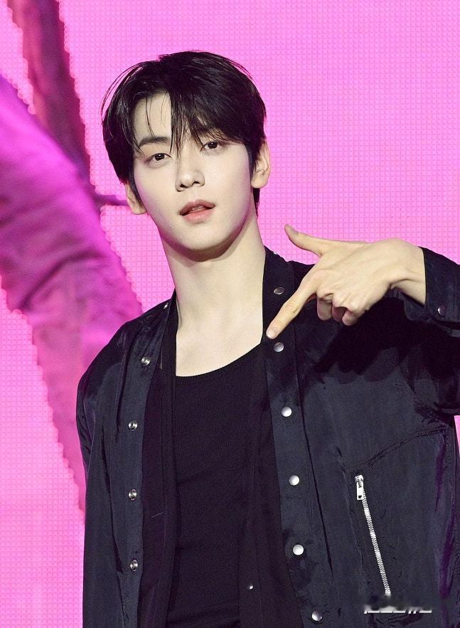 TXT迷你八辑ShowCase 