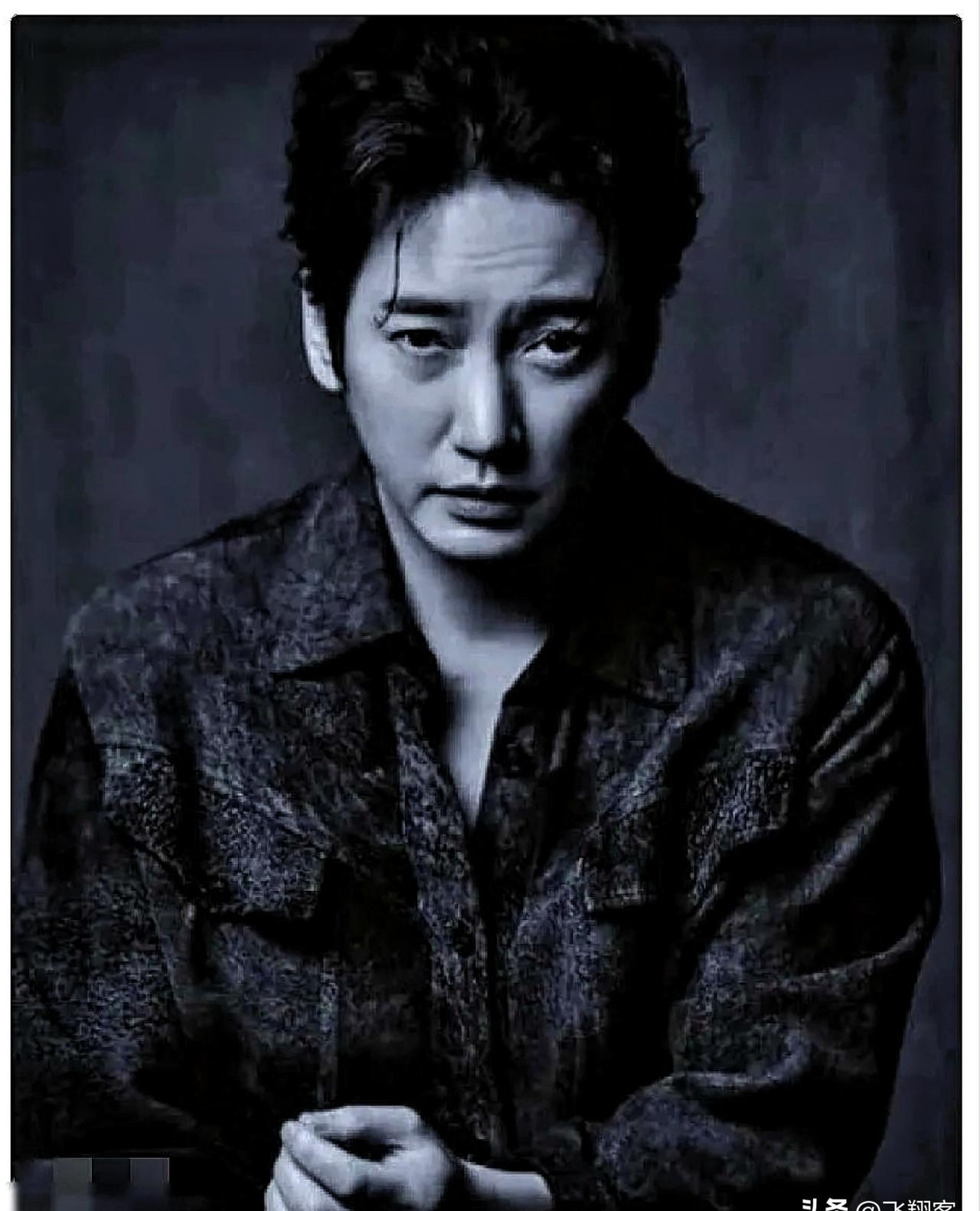 他走了，45岁，没亲人，没孩子，

连葬礼都只有工作人员。

3月26日没呼吸，