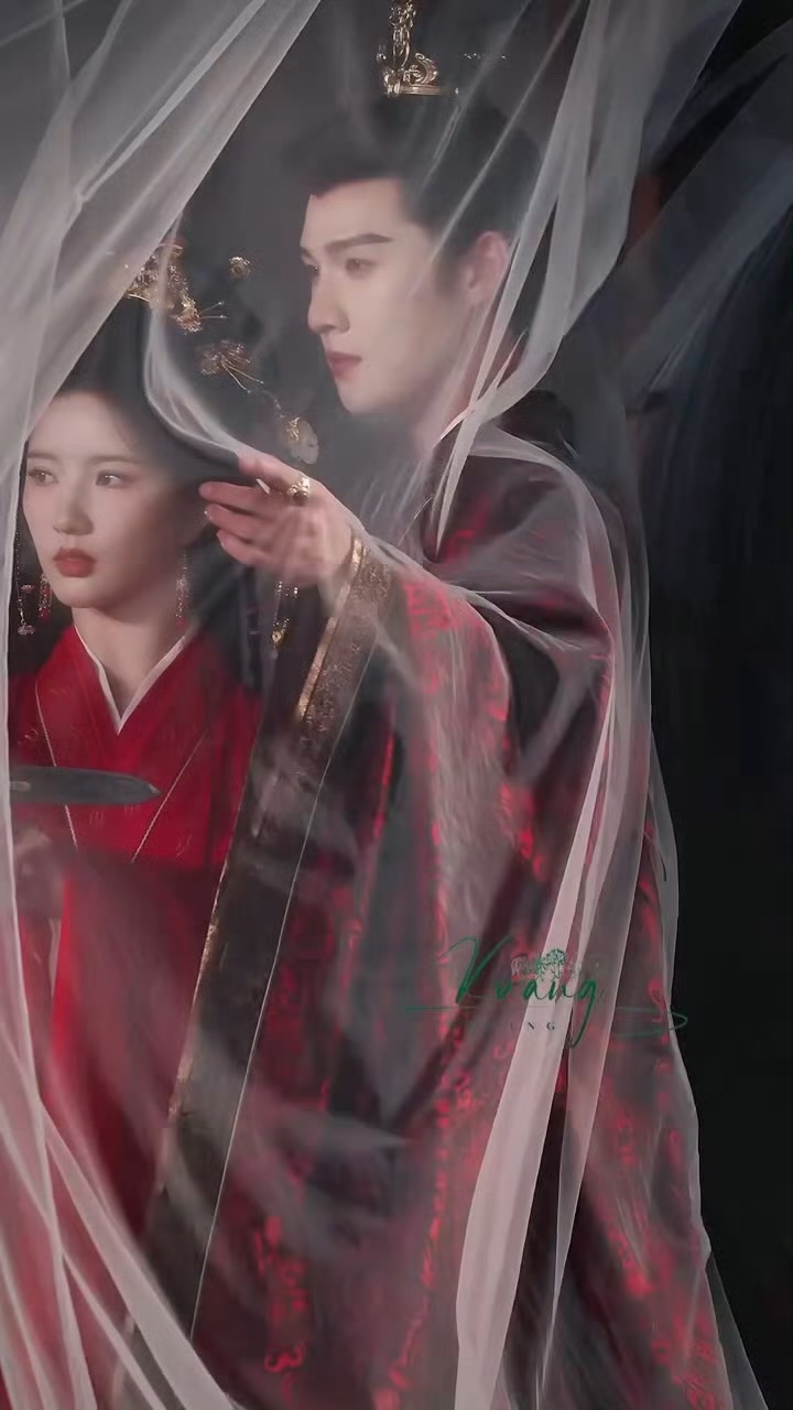 李昀锐刘些宁归良辰物料拍摄路透，《归良辰》是个好厨子！又在制作美味点心了