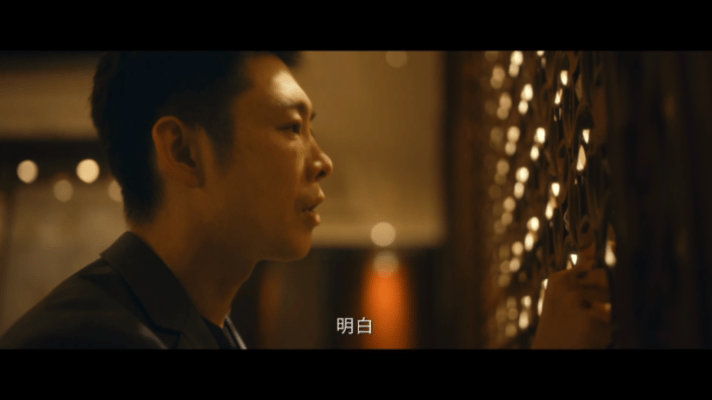 在荒诞犯罪剧里嗑上纯爱cp了低智商犯罪全员都在搞阴谋耍心机，只有陆一波独树一帜满