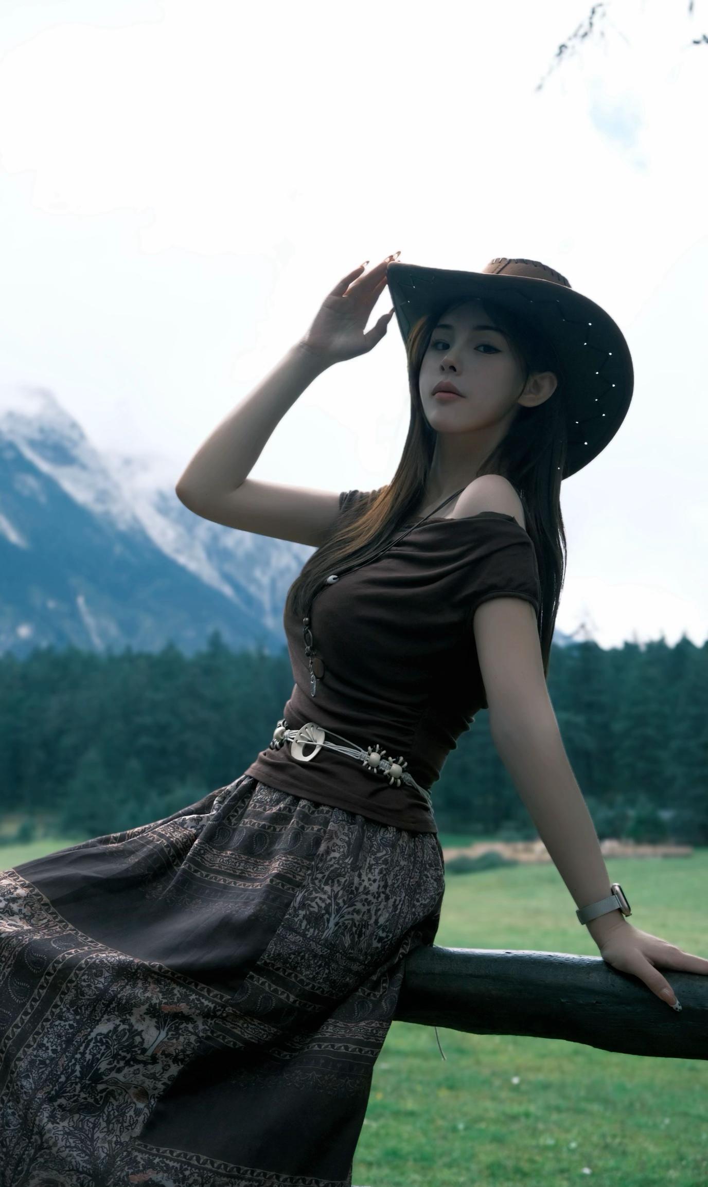 你现在又觉得我不好了 那之前给我发消息的是狗