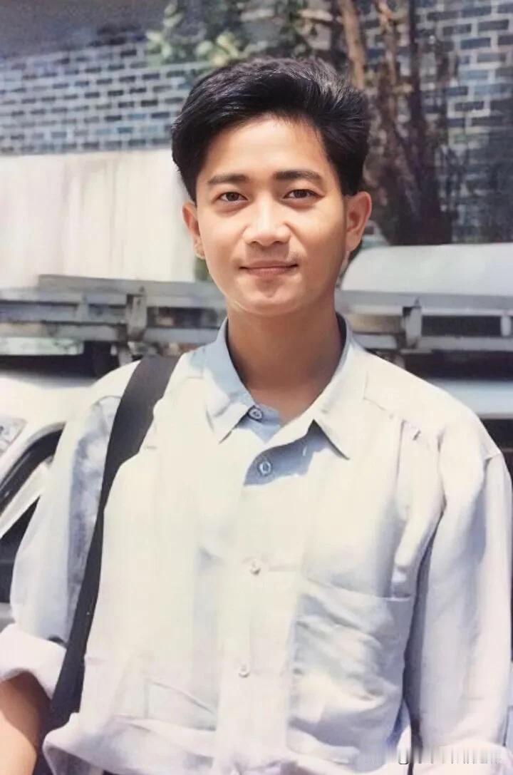 青衫依旧，笑语如昨💜