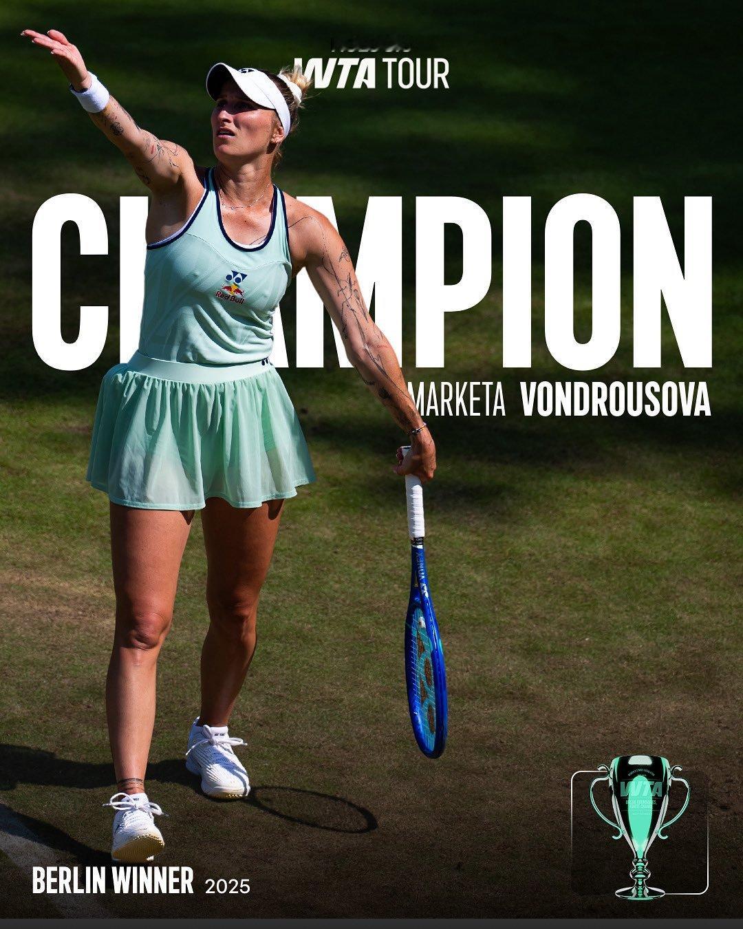 万卓索娃斩获柏林站冠军🏆WTA500柏林站决赛，万卓索娃经过三盘激战以7-6(