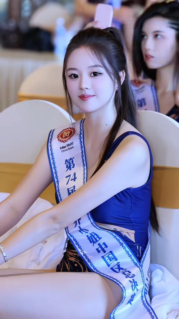要比广西甘蔗还甜的，广西玉林甜妹刘世欣，身高180，世界小姐广西总冠军 选美冠军