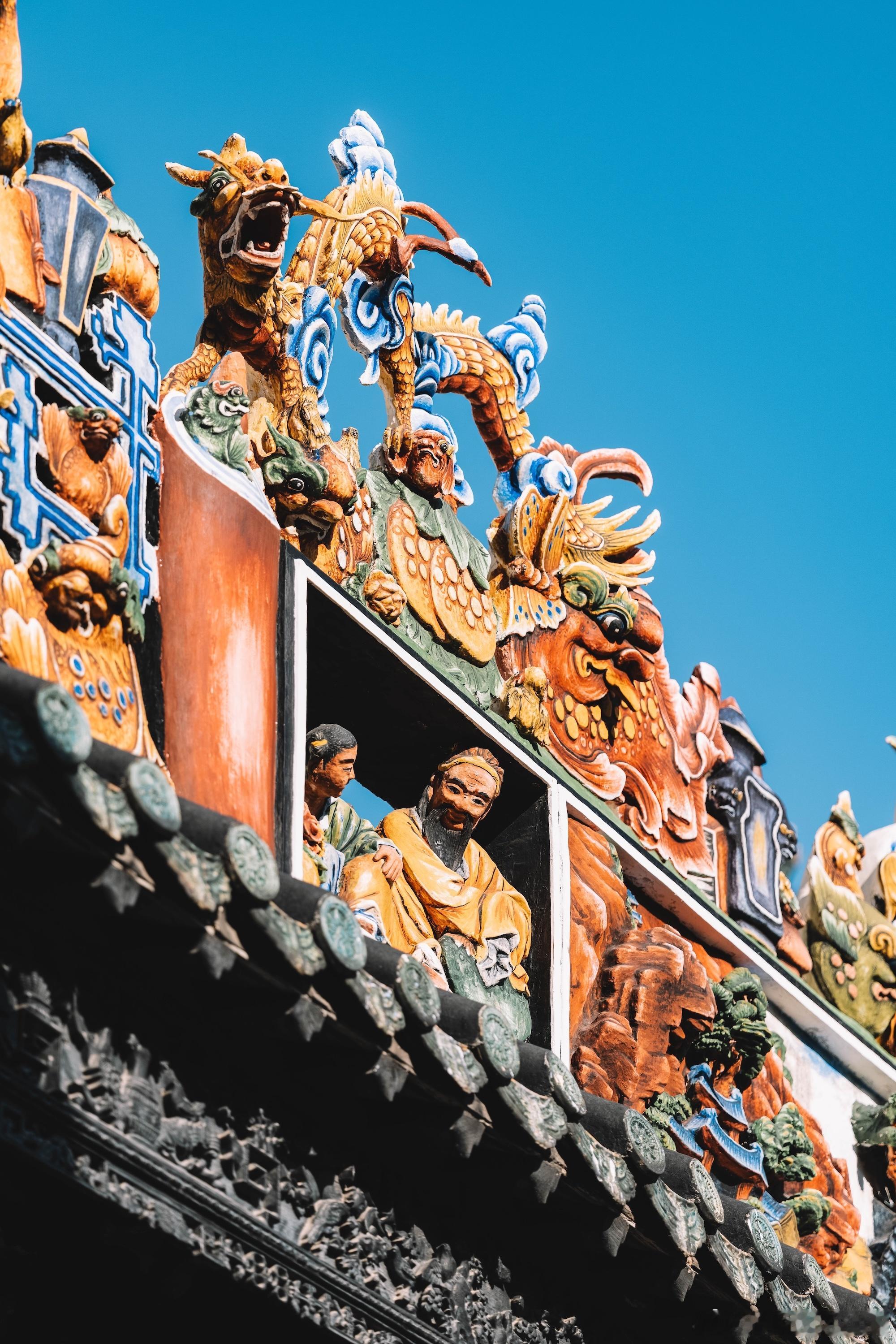 春节旅游休闲去哪玩 春节假期，来到了广州老城区里的陈家祠，这是中国现存规模较大、