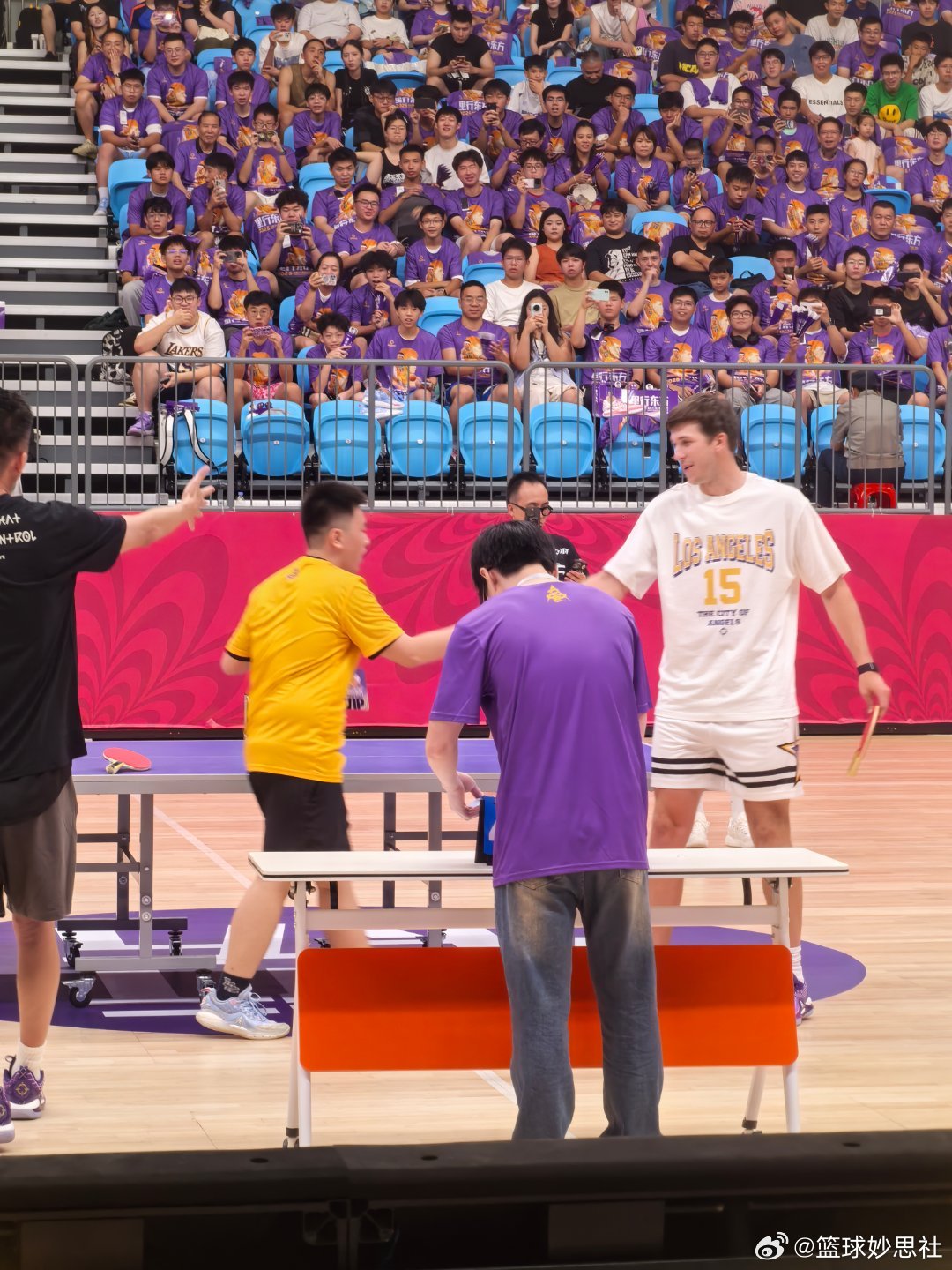 乒乓版里夫斯上线[doge]，球拍一握，即刻上阵，谁可一战！职业球员专属技能in