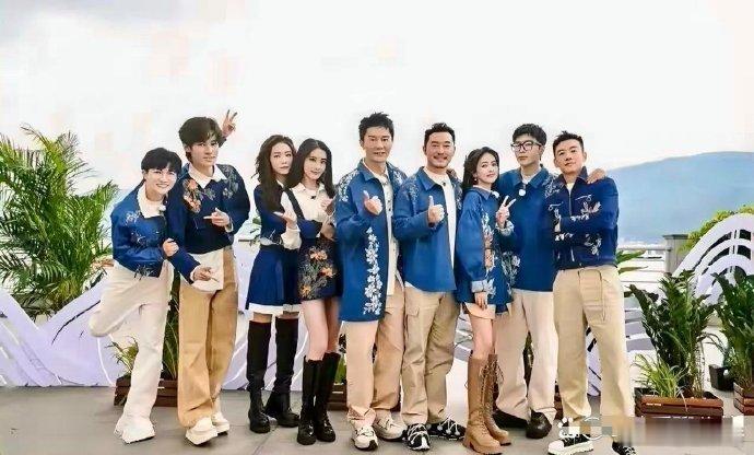 《奔跑吧》真是全员小心思，看鞋子 