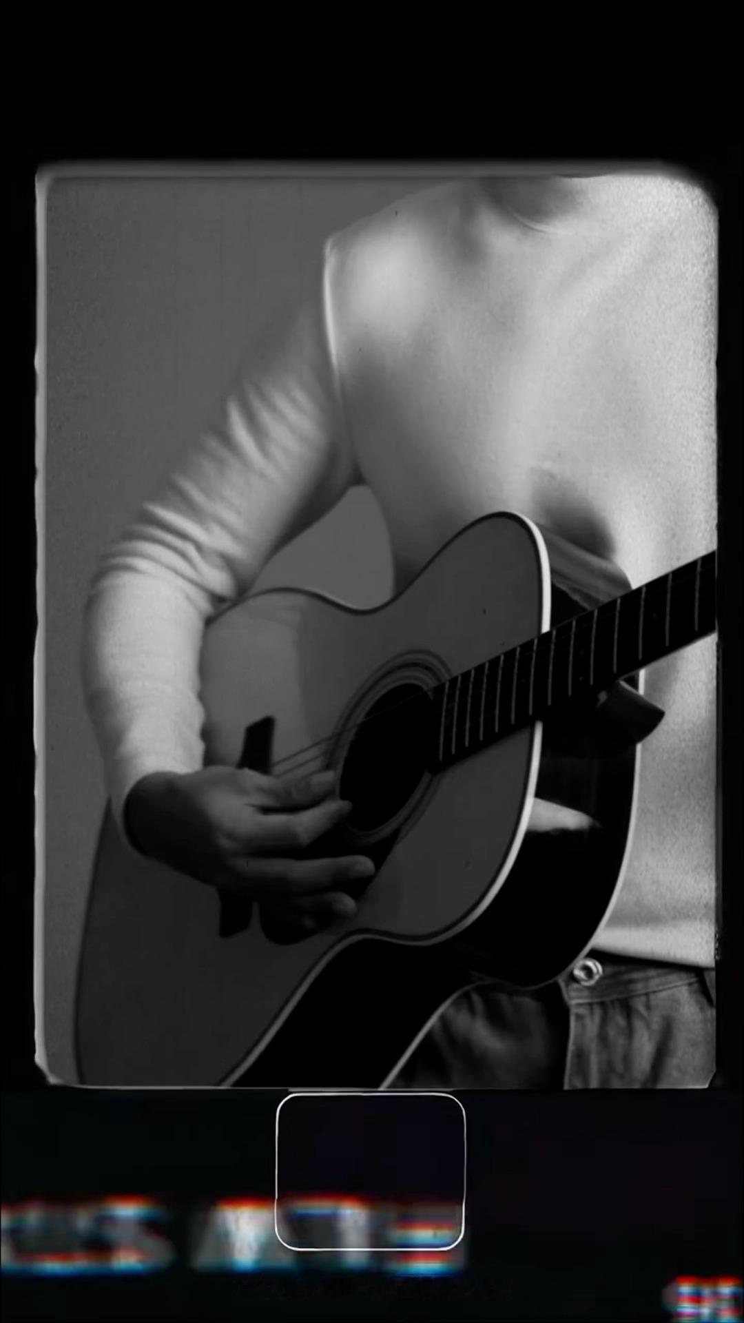 于适十二月的第一天花絮 于适新鲜花絮视频🈶  最简单的衣服穿出了满满的故事感！