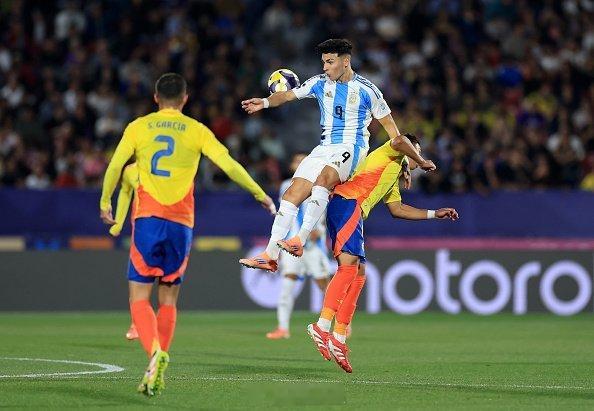 世青赛半决赛上半场结束🔚U20阿根廷🇦🇷0比0哥伦比亚U20🇨🇴 ​​