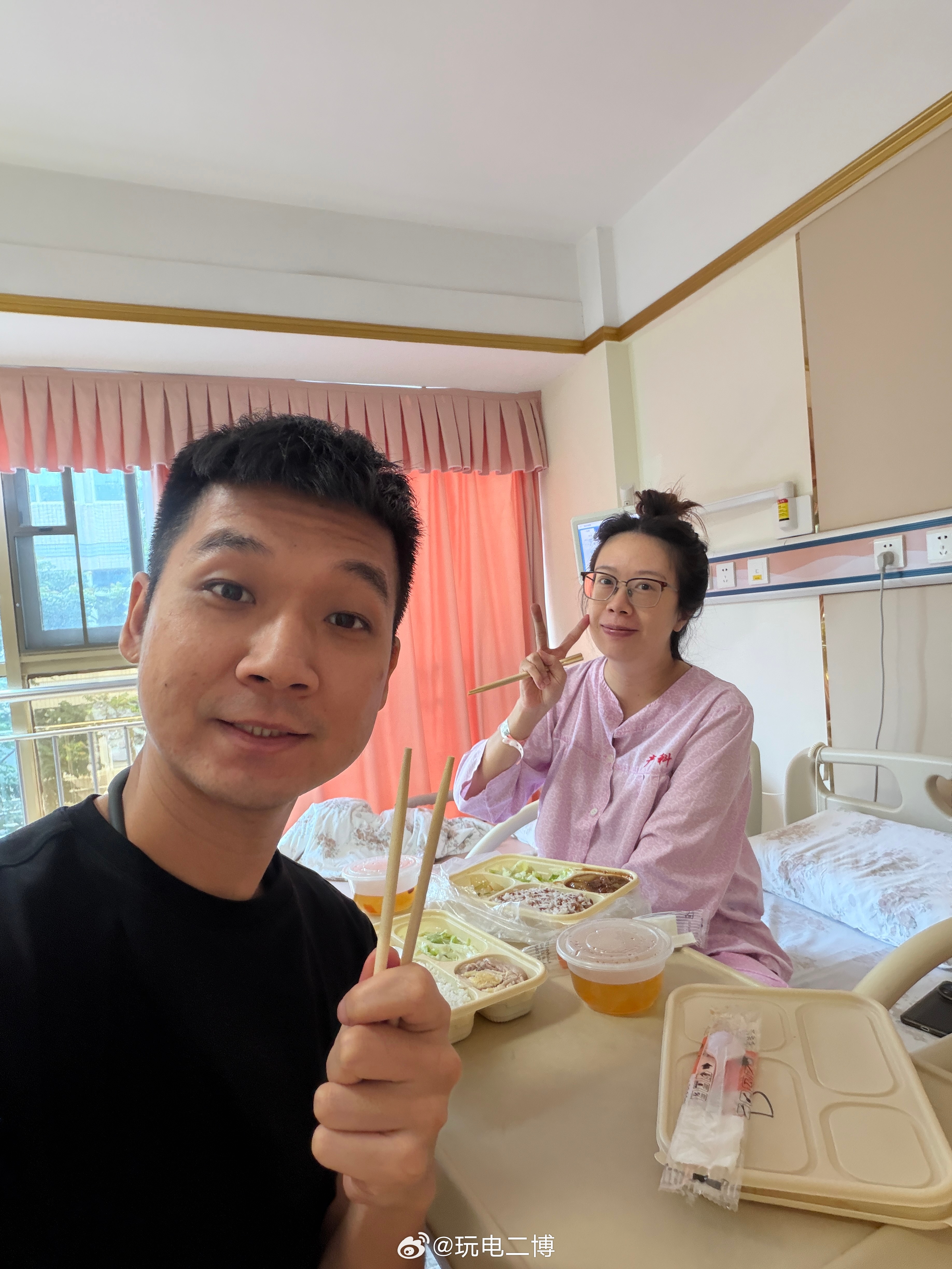 从周二入院到现在进入产程已经四天了，真是太煎熬了，由于一直没有自然发动但我们希望