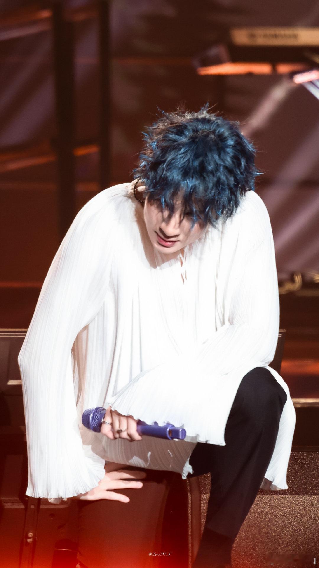 薛之谦四巡L1首用大型四面台薛之谦四巡L1首用大型四面台！360°无死角观看，视