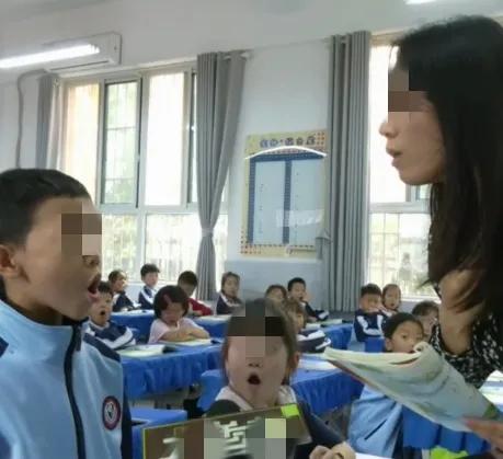 现在令人感到不解的是，当出现“毒教材”、古诗文发音被改，拼音发音被改，数学教学内