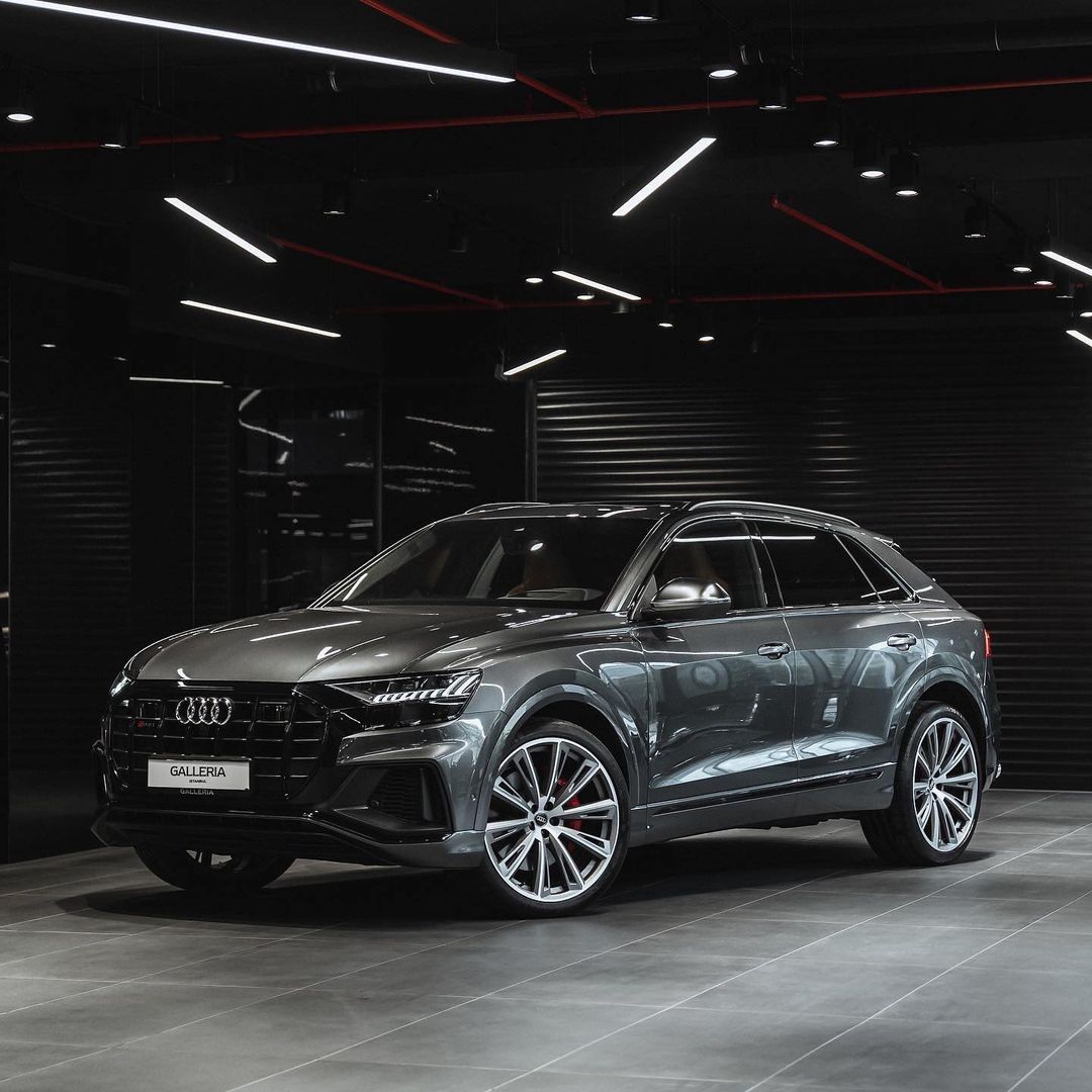 奥迪 SQ8 ​​​