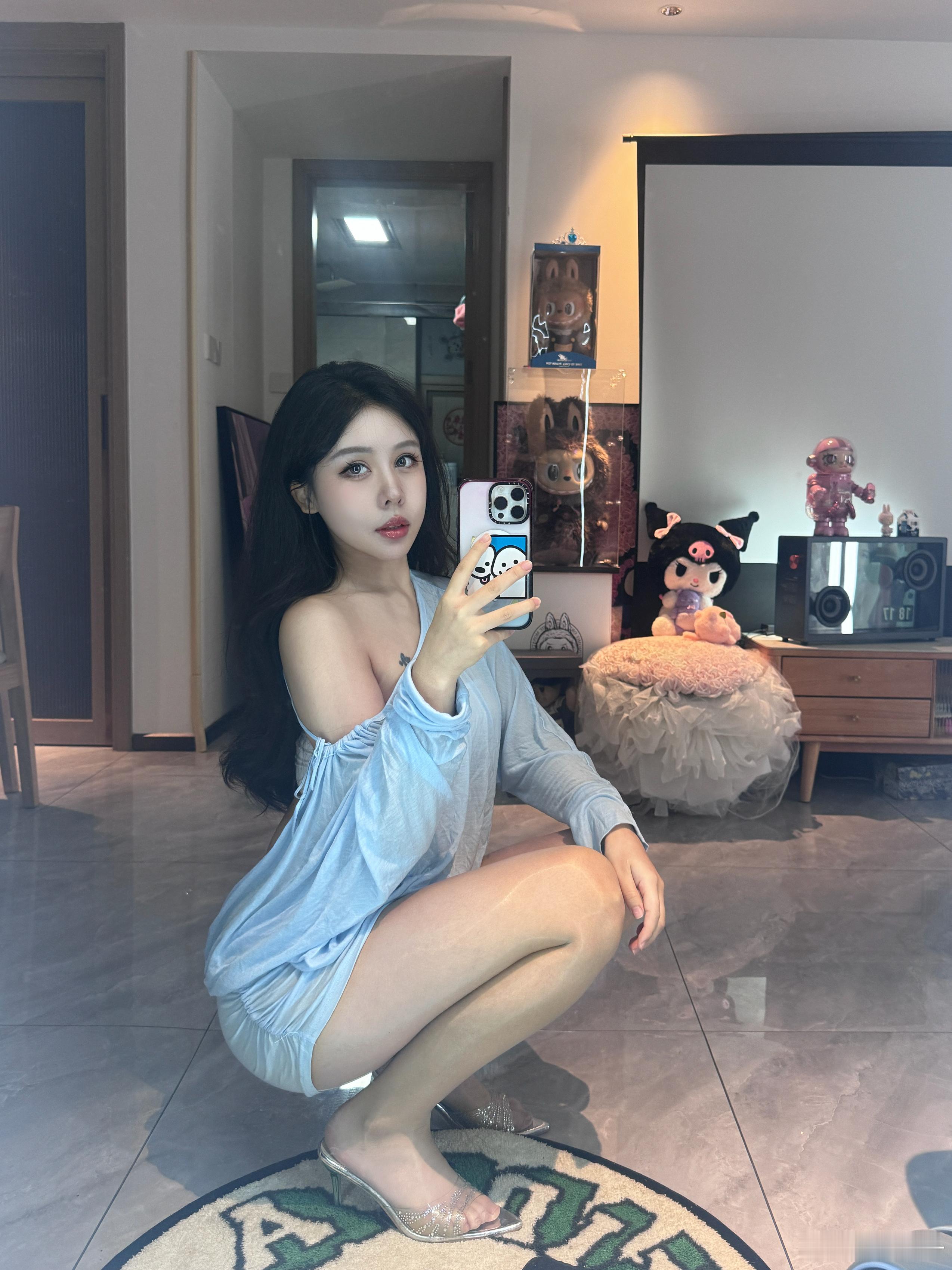 天冷了 开始蜗居 ​​​