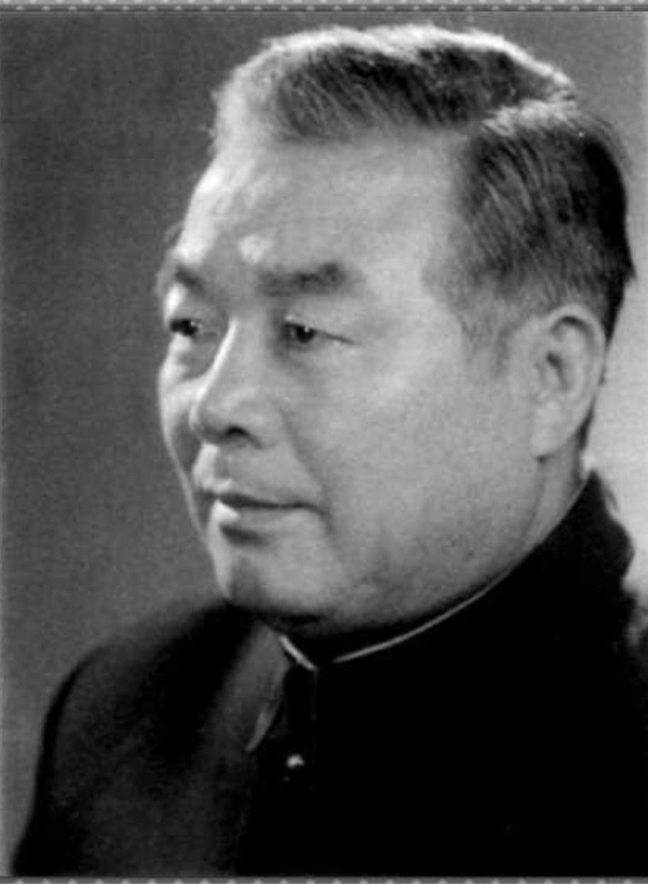从底层劳工到荧幕老戏骨，王延盛的跌宕人生
 
王延盛是一名演员，男，出生于192