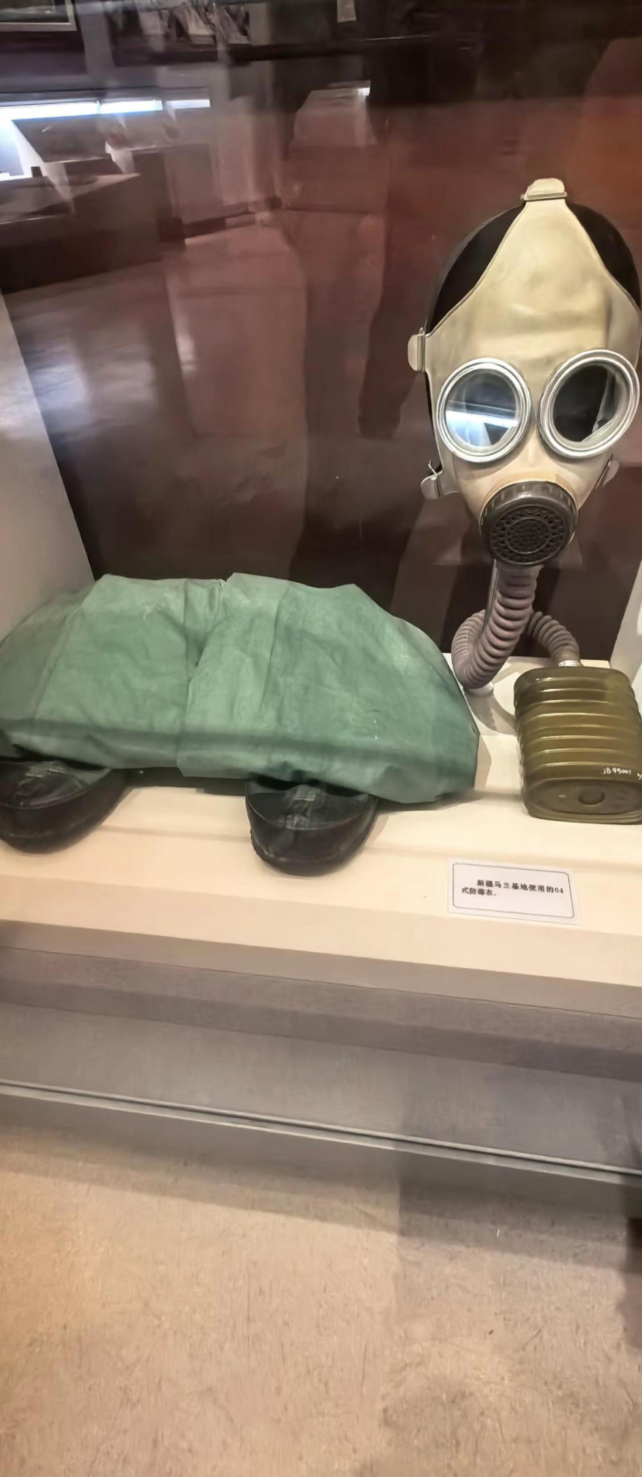 你们把过滤罐堵上，戴着它跑过步吗。北京空军参加过防化集训的有吗防化兵 防化