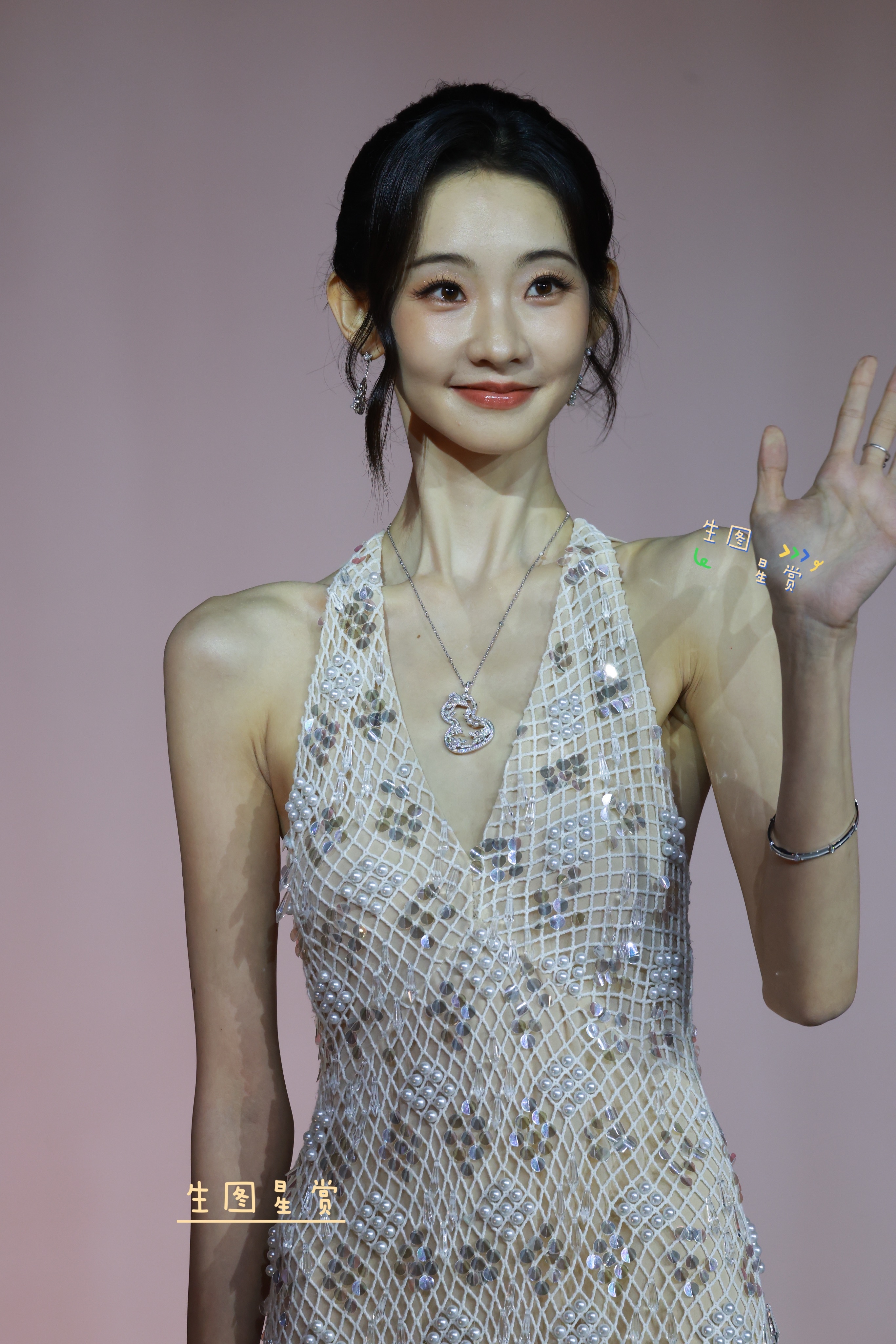 张艺凡×费加罗LIVEMODE音乐派对瘦高瘦高的凡凡[哇]张艺凡[超话] ​​​