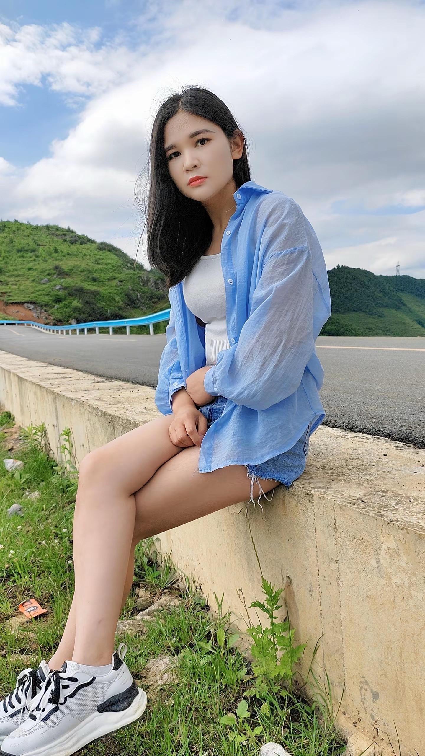 山里姑娘