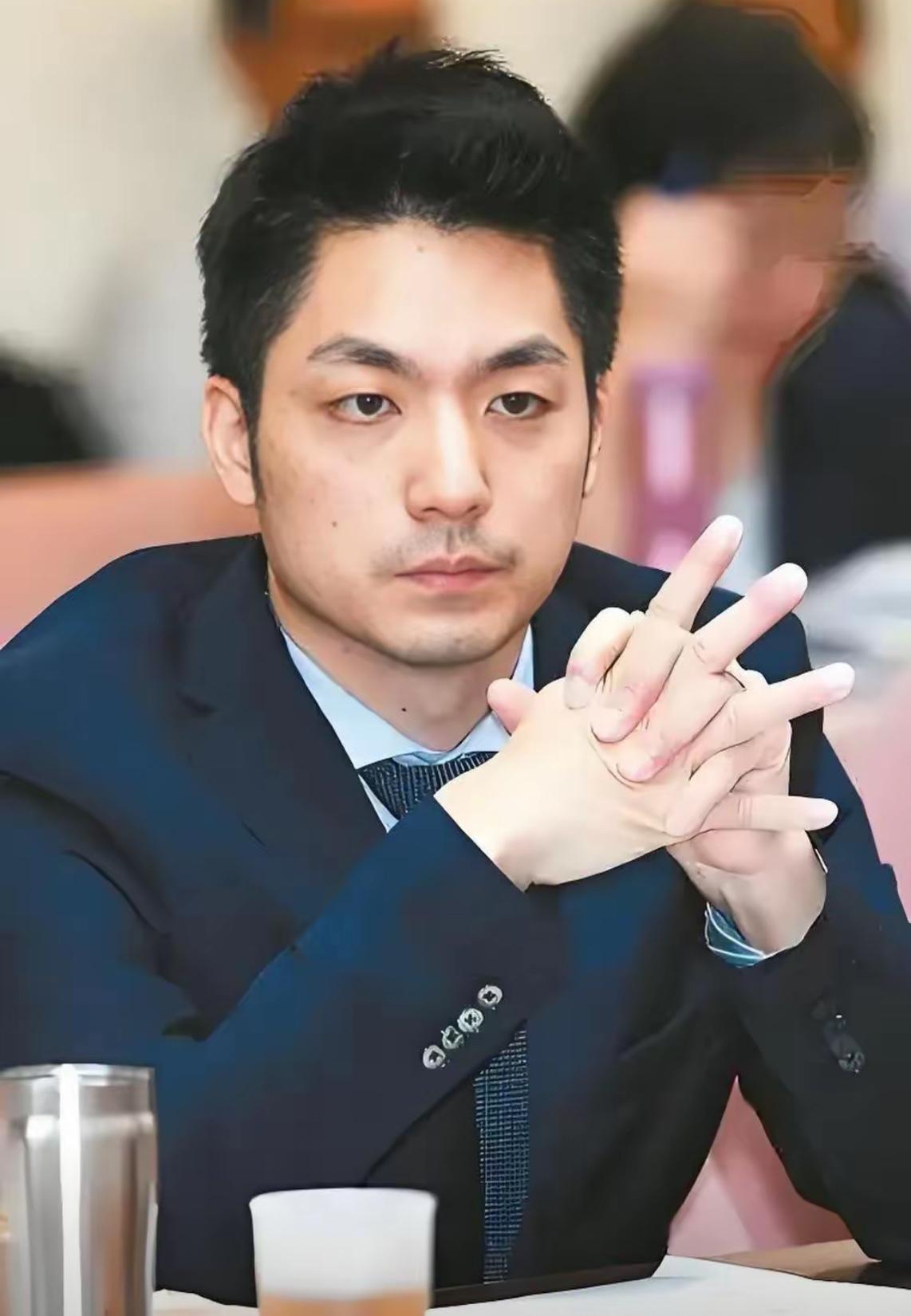 台北市长蒋万安发表声明，
3月30日，针对中国国民党主席郑丽文赴大陆访问交流，引