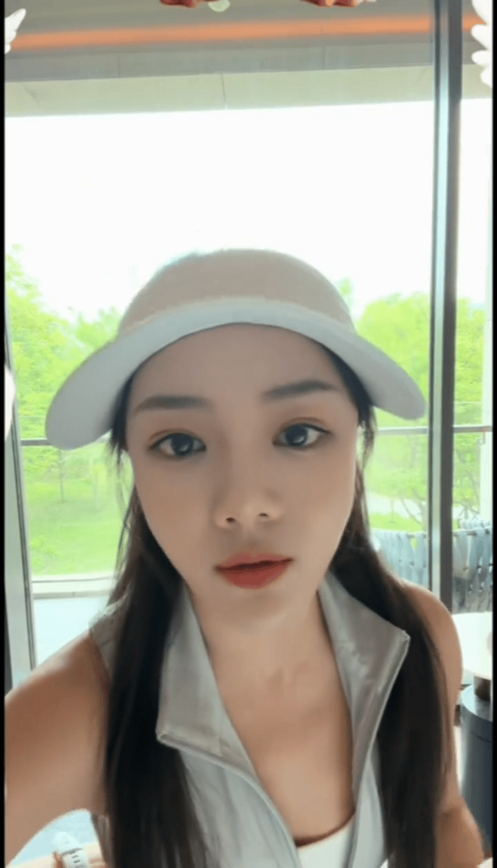 我发现好多明星其实不是退圈了
而是长大的我们认不出来啦
唐悠悠还是步了胡一菲的后