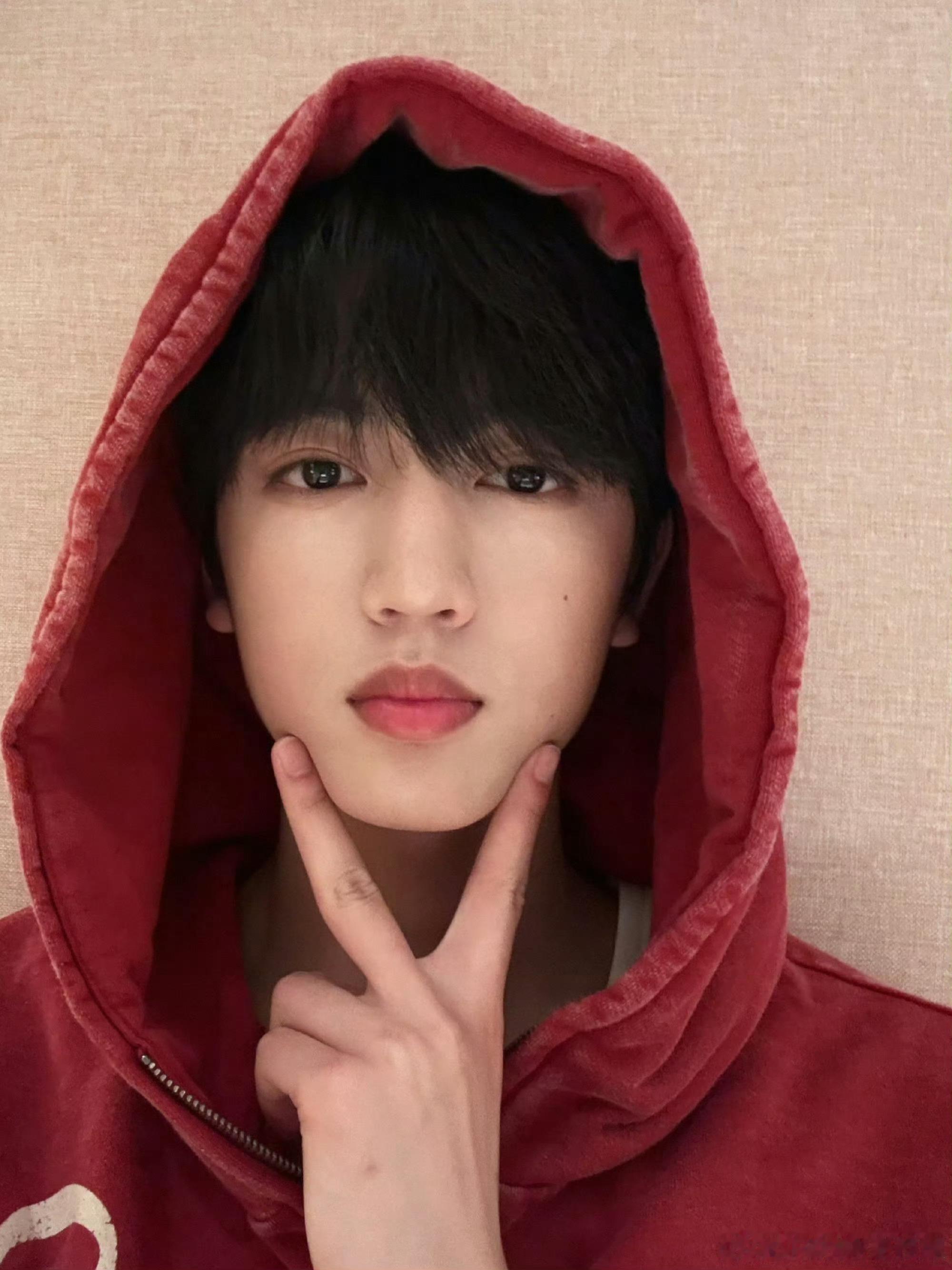 王橹杰 张桂源 陈浚铭 张函瑞 李煜东 情人节营业🈶 