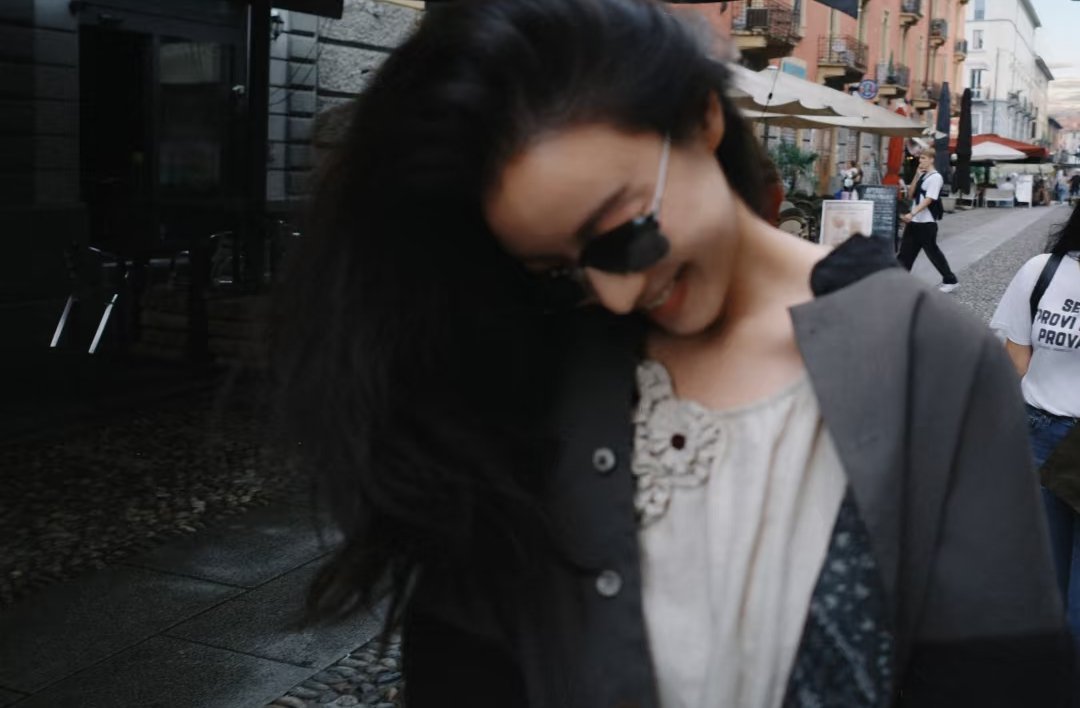倪妮意大利游记丨自由自在丨松弛感丨美照～ ​​​