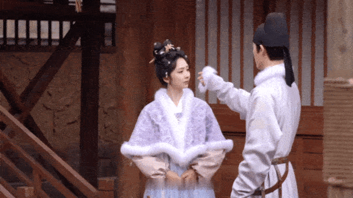 王影璐她逃他追她插翅难飞 宴遇永安的沈韶光让人笑不活，搞买卖时大胆又聪明，遇到对