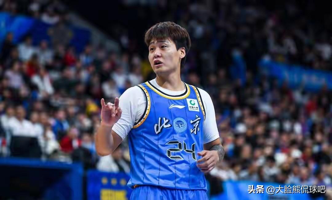 事实证明赵睿做不了“超级英雄”
看了今晚对阵台北的比赛，总觉得赵睿太想表现自己了