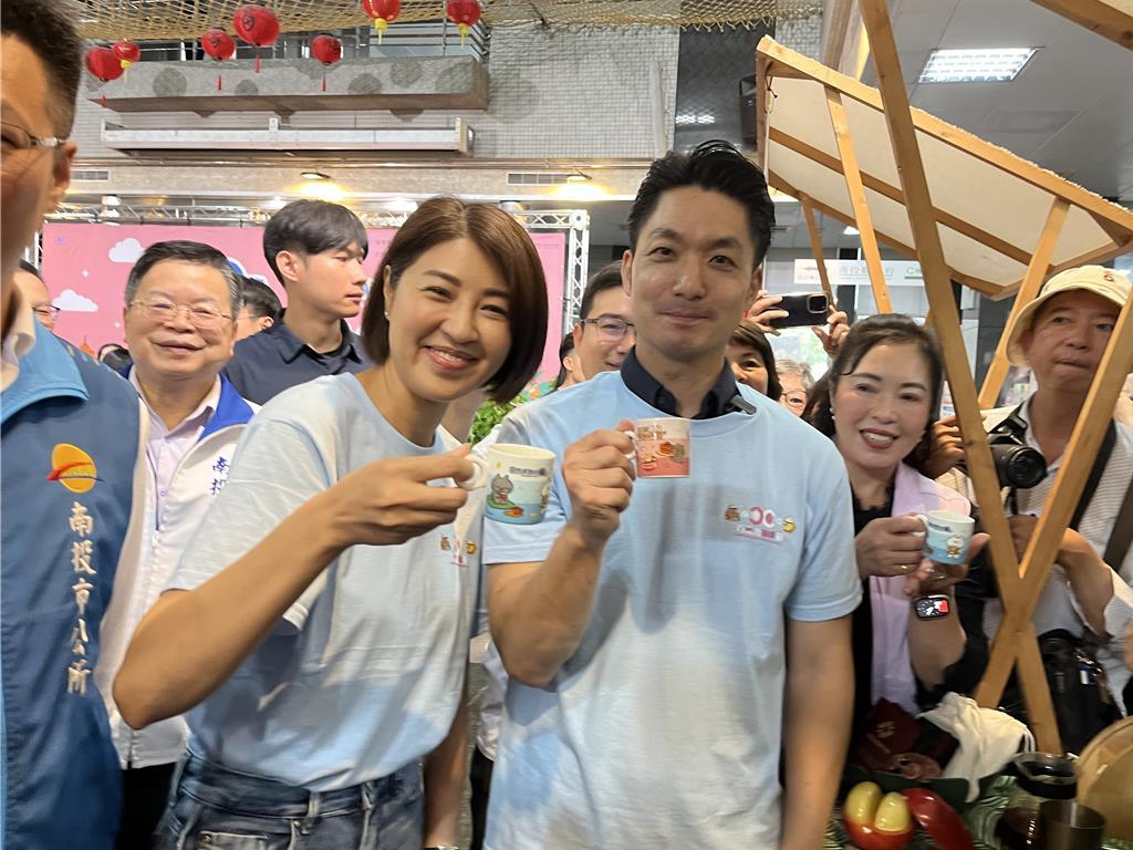 蒋万安助阵南投巧咖节引暴动 县长许淑华：上次是白沙屯妈祖
南投县长许淑华12日举