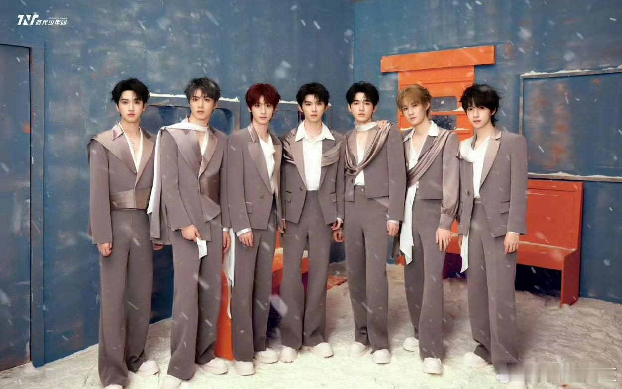 贵阳痛园惊喜不断！小哥被“捕获”当专属摄影师，这趟来得太值～ 