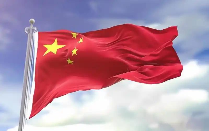 曾经看到有人提问：为什么大部分亚洲国家都反感中国？回答里有一个高赞评论：因为他们