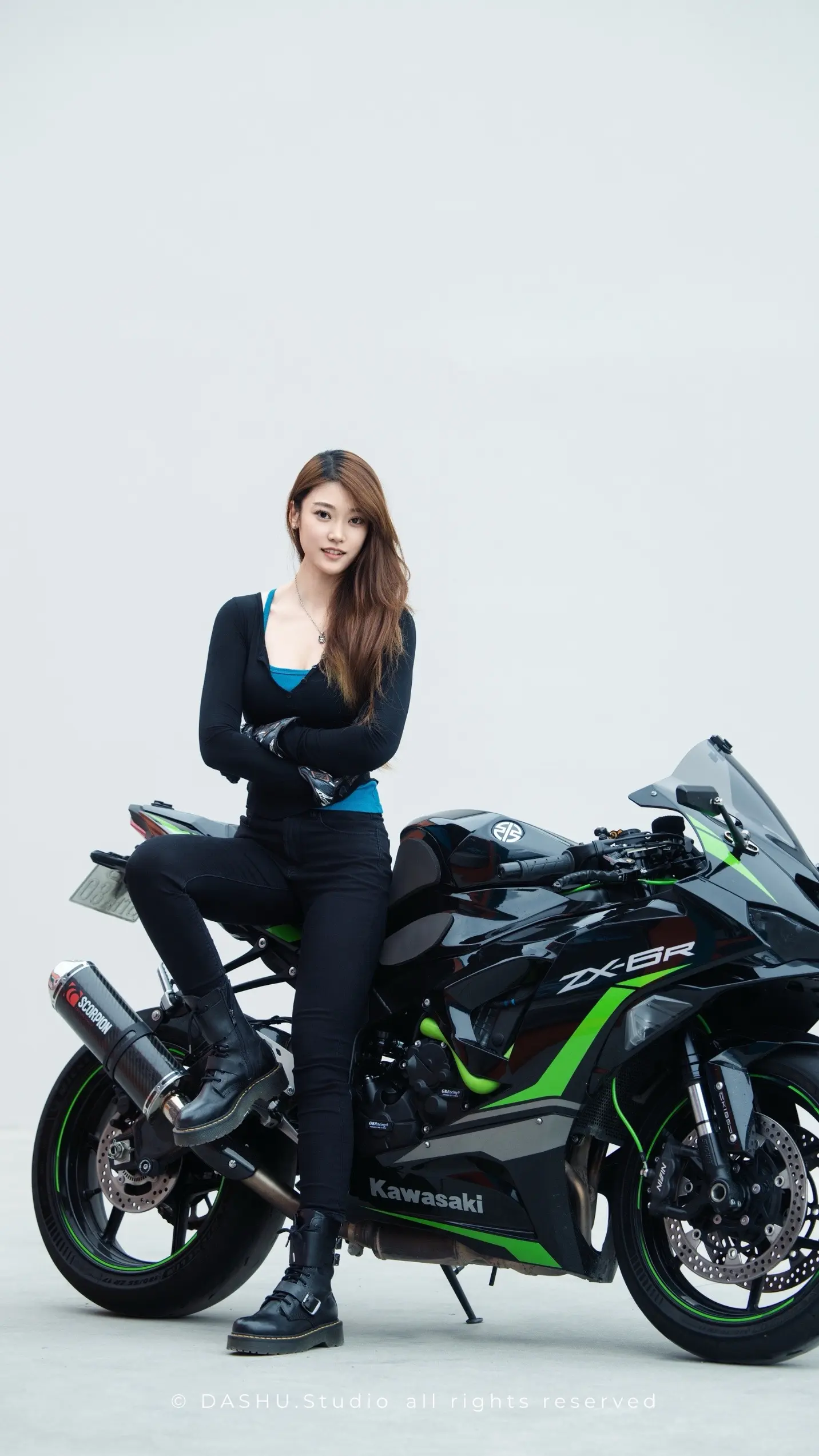 快车组女骑出镜